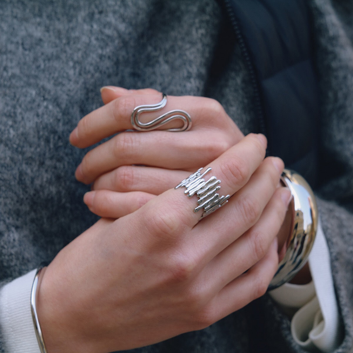 18K Gold and Silver Urban Edge Geometric Band Ring