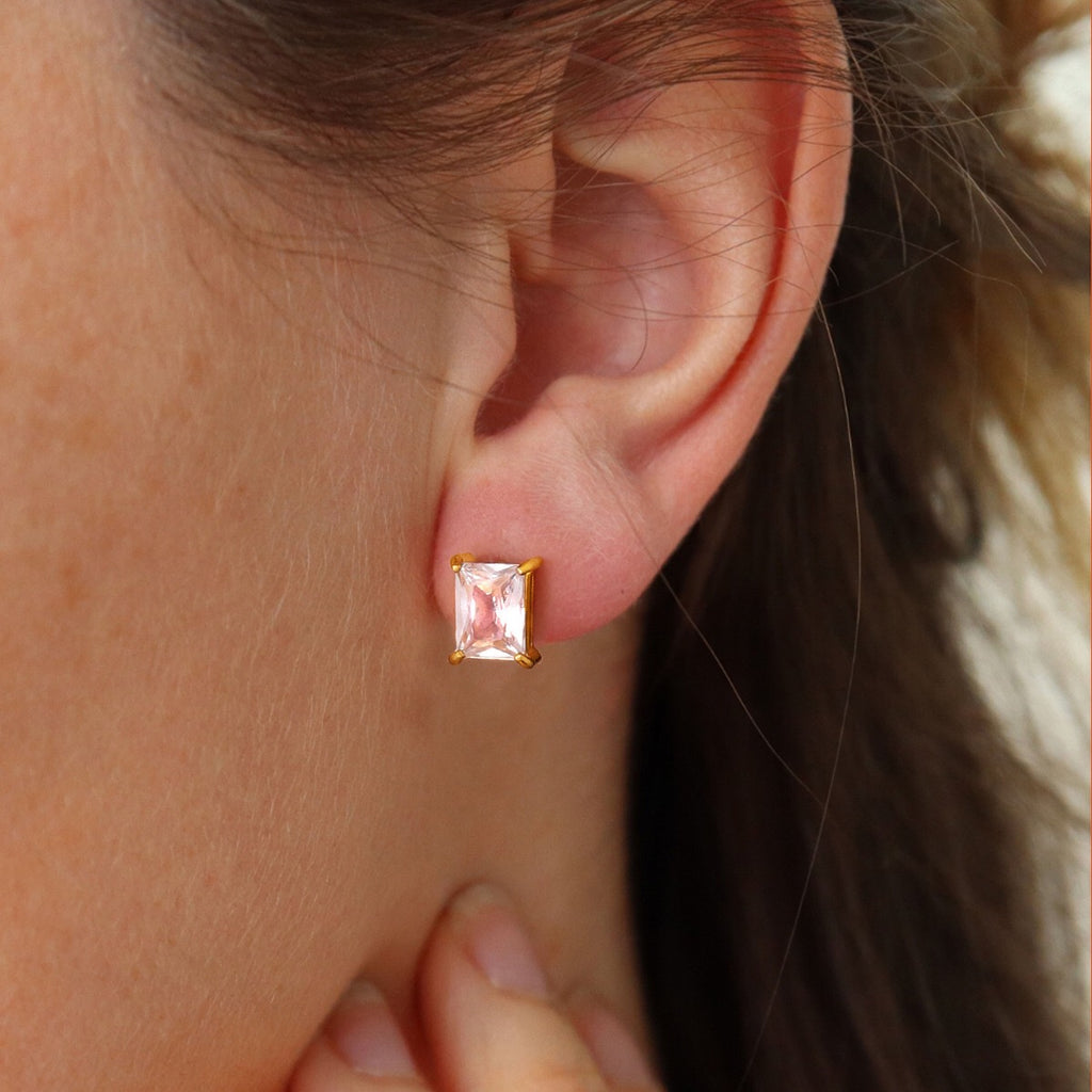 18K Gold Essential Elegance Flat Back Stud Nap Earrings