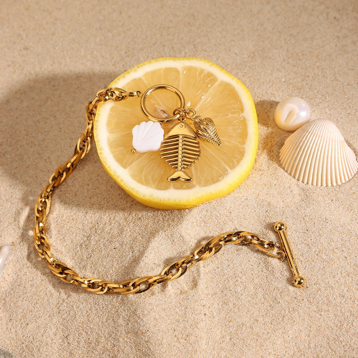 18K Gold Coastline Shell Fishbone Toggle Chain Charm Bracelet