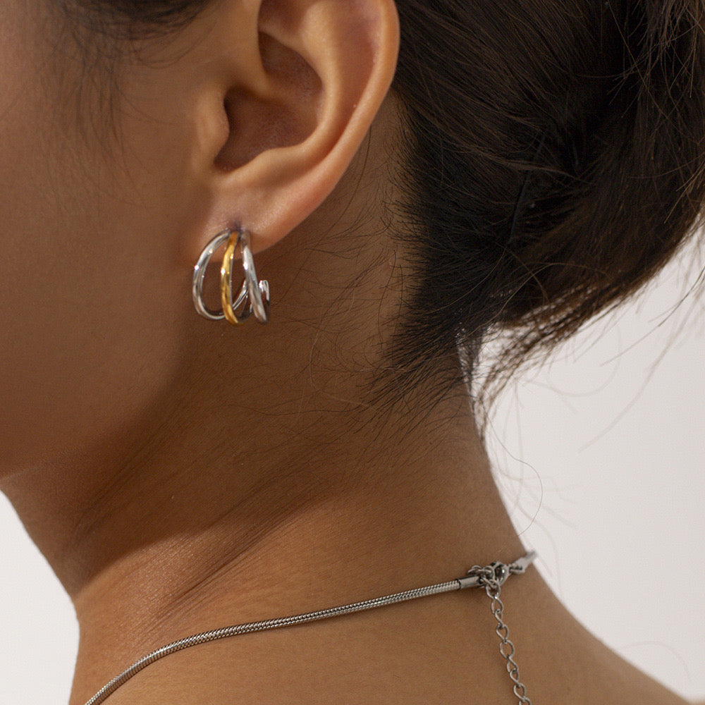 18K Gold Delicate Chic Huggie Earrings