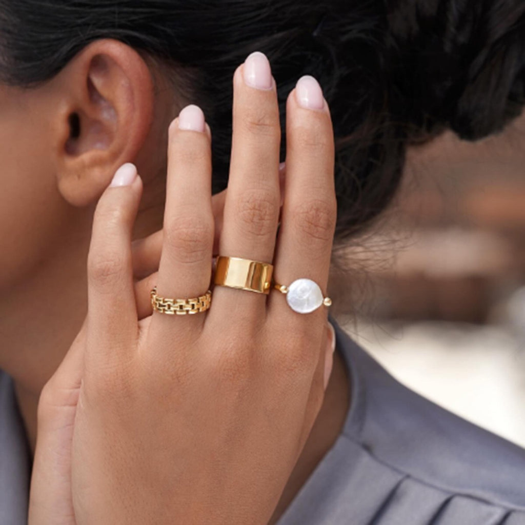 18K Gold Rotating Baroque Pearl Statement Ring
