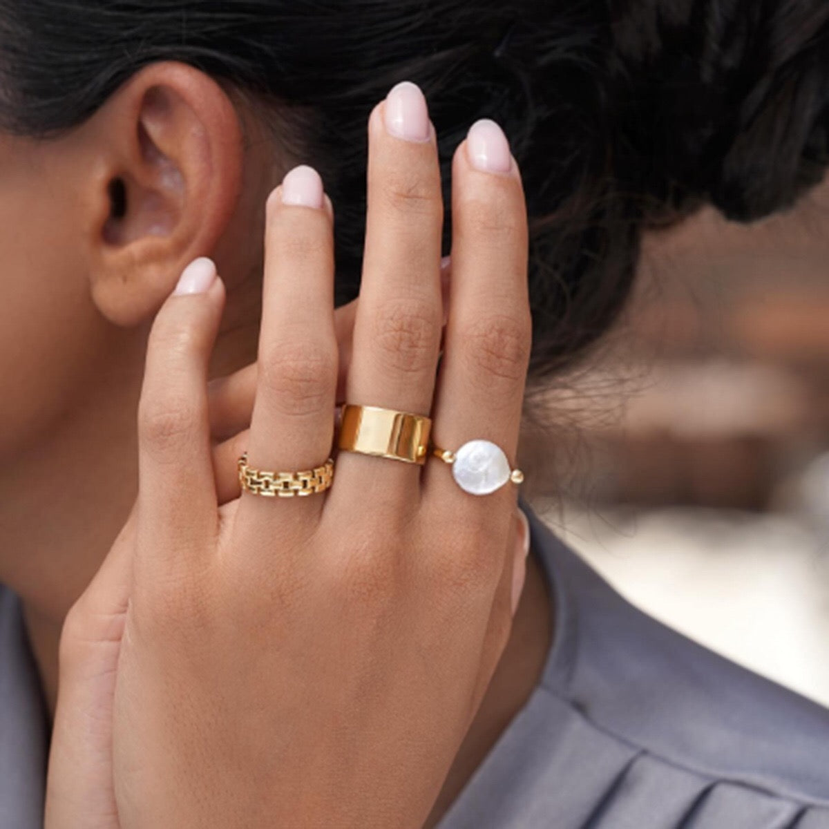 18K Gold Rotating Baroque Pearl Statement Ring