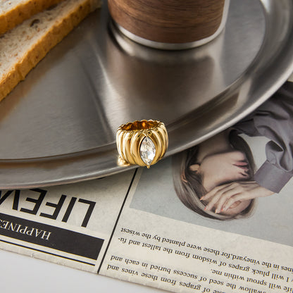 18K Gold Pumpkin Latte Stacking Rings Set