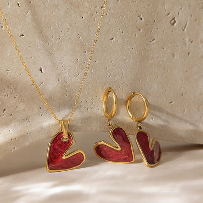 18K Gold Heart Stopper Red Pendant Necklace