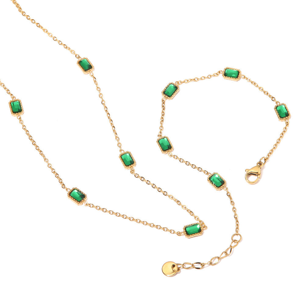 18K Gold Minimalist Emerald Necklace