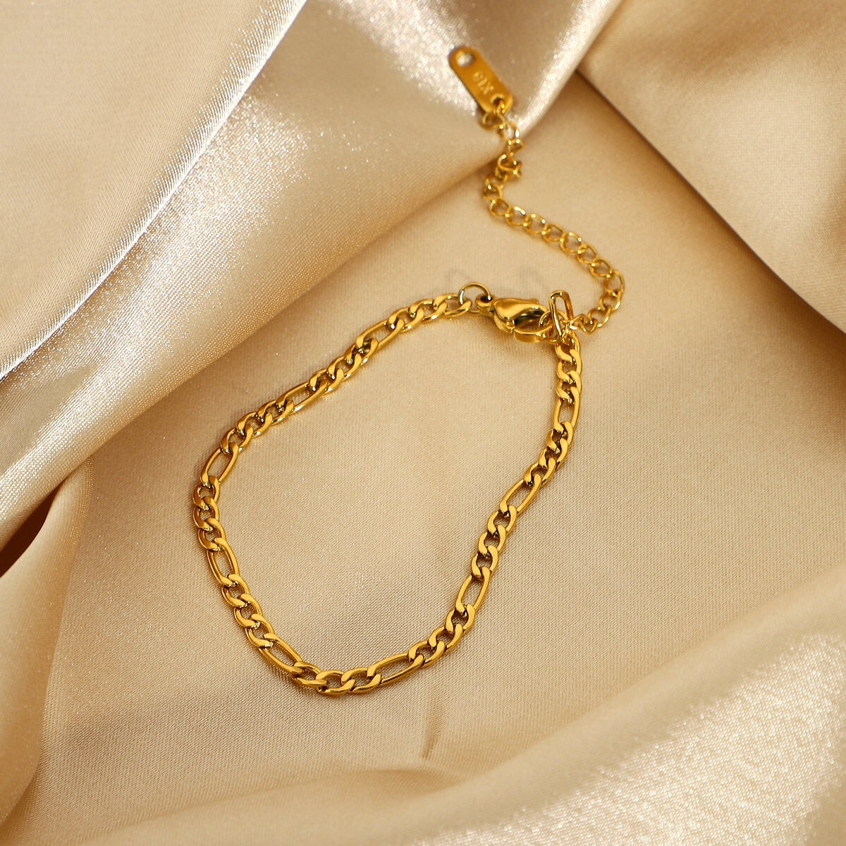 18K Gold Figaro Bracelet