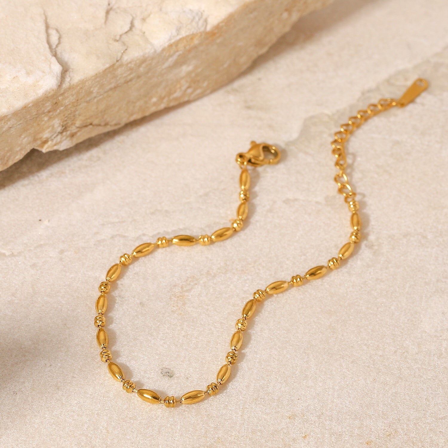 18K Gold Minimalist Beaded Bracelet