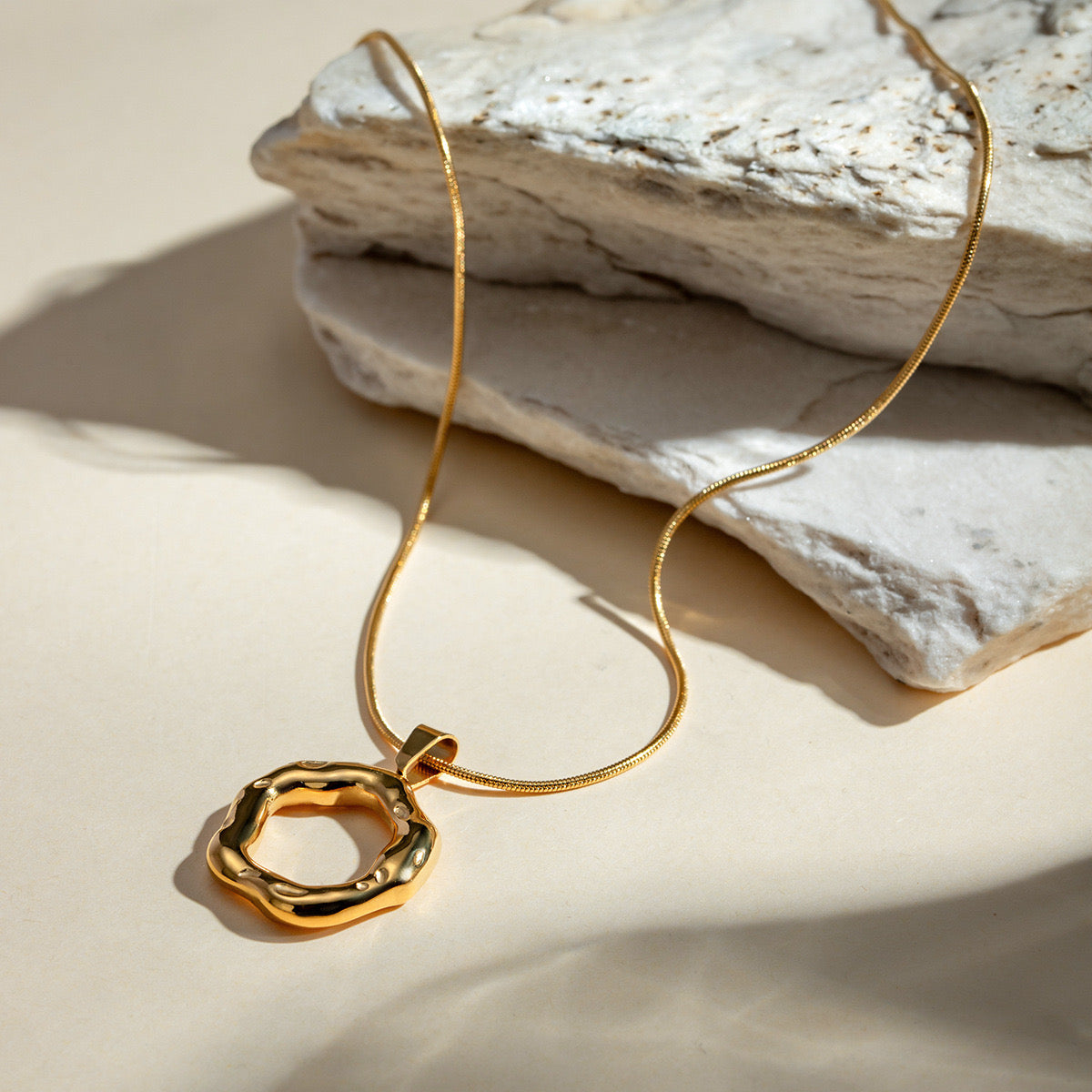 18K Gold Flow Bubble Pendant Necklace