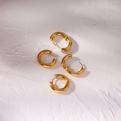 18K Gold Essential Small Hoop Huggie Earrings