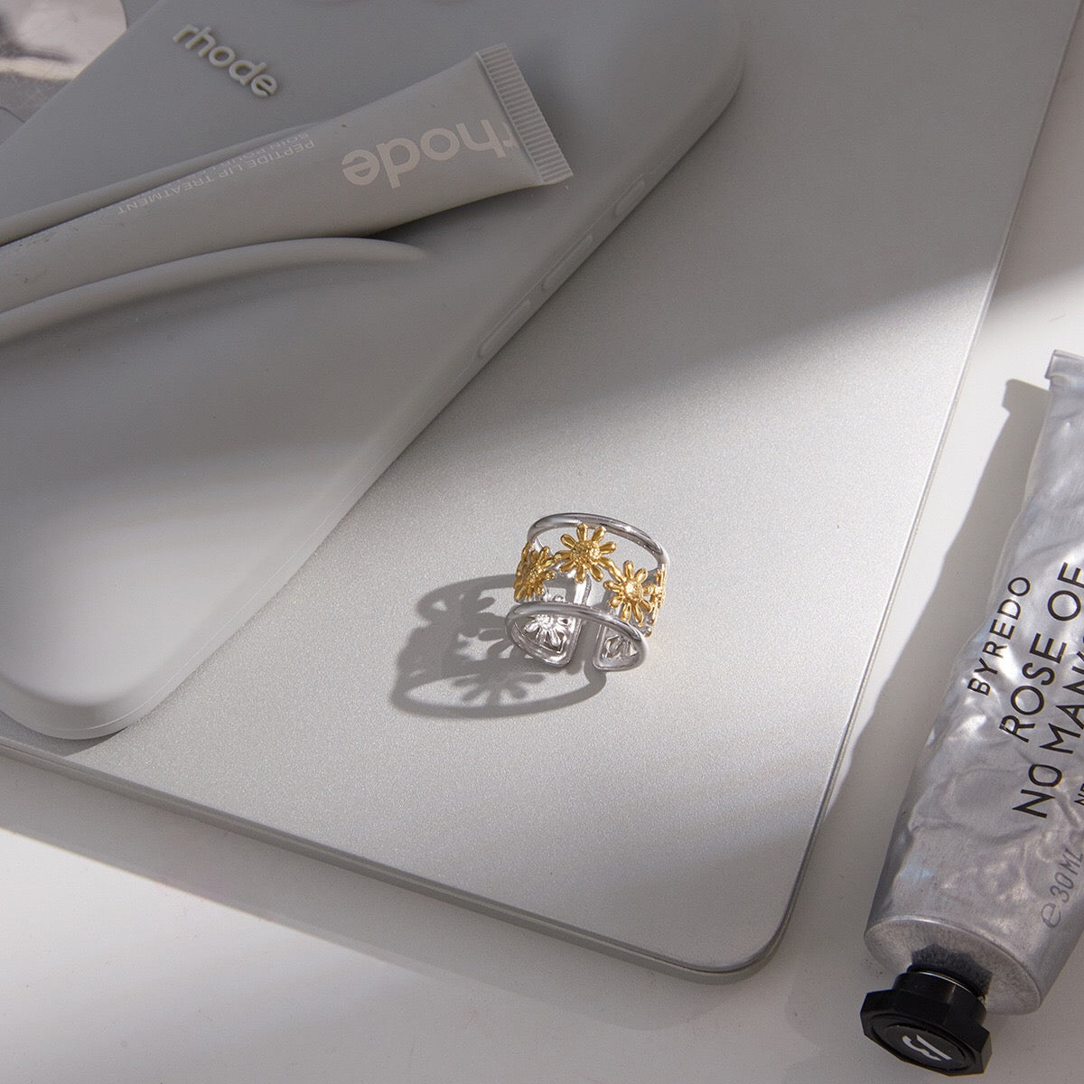 18K Gold and Silver Two Tone Wild Bloom Flower Statement Bangle Cuff Bracelet