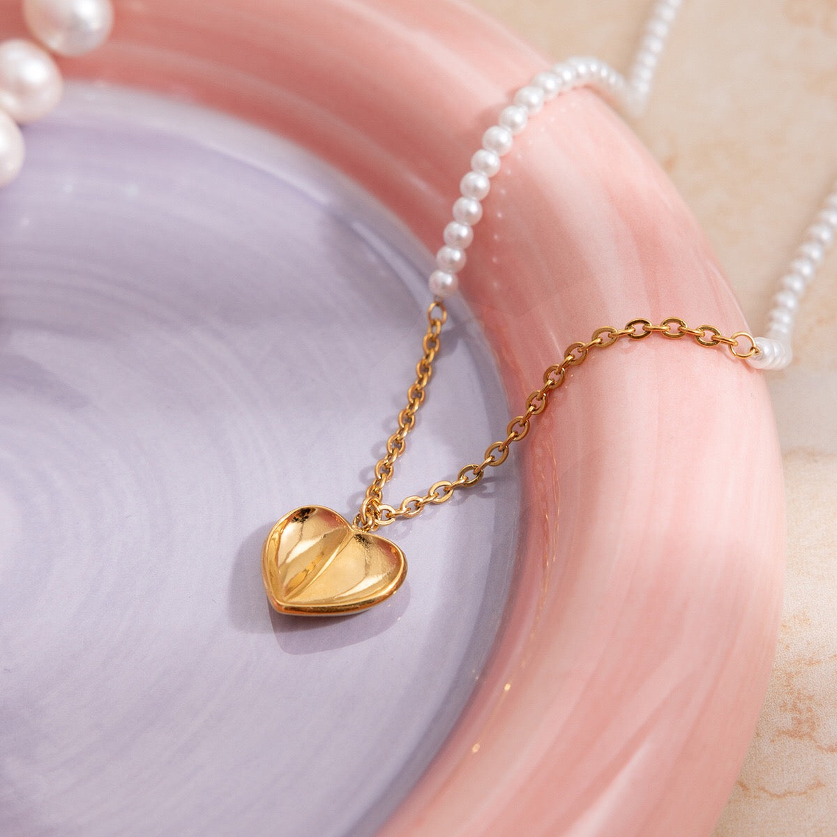 18K Gold Pearl Amour Heart Pendant Beaded Chain Necklace