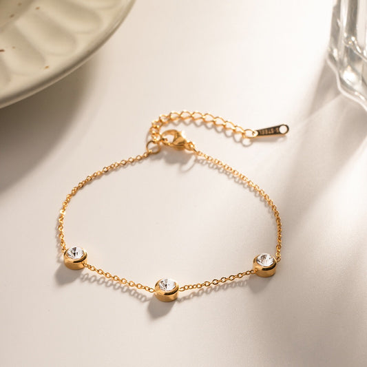 18K Gold Minimal Glow Dainty Chain Bracelet