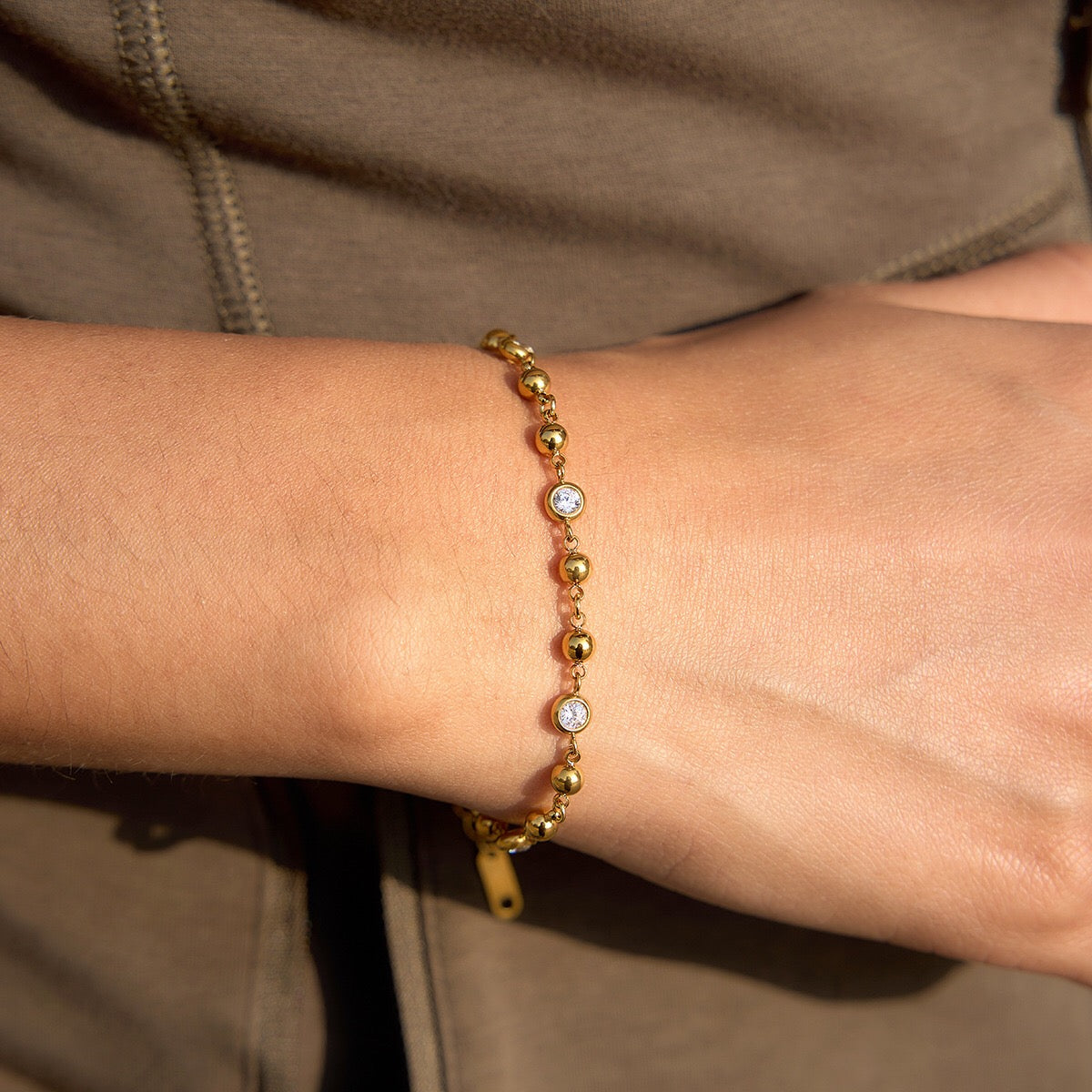 18K Gold Starry Light Dainty Bezel Beaded Chain Bracelet