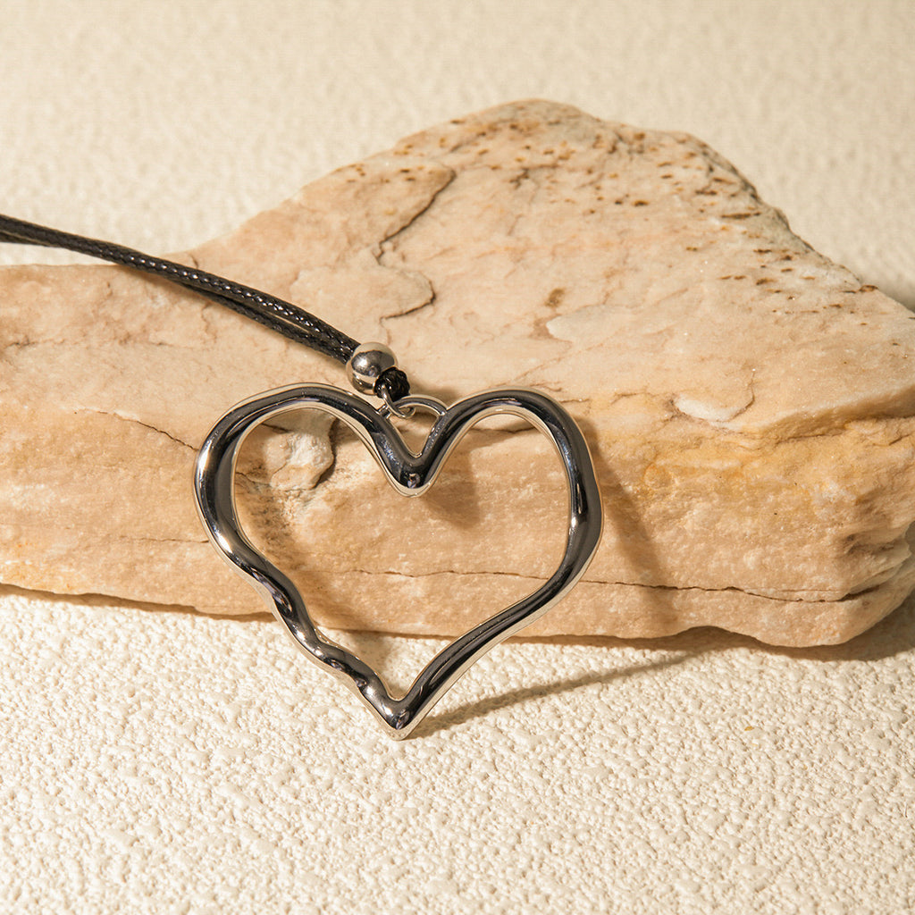 18K Gold Heart Statement Pendant Rope Necklace