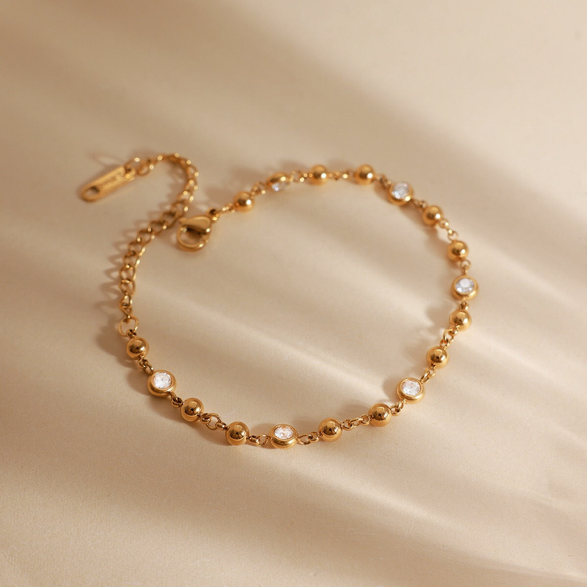 18K Gold Starry Light Dainty Bezel Beaded Chain Bracelet
