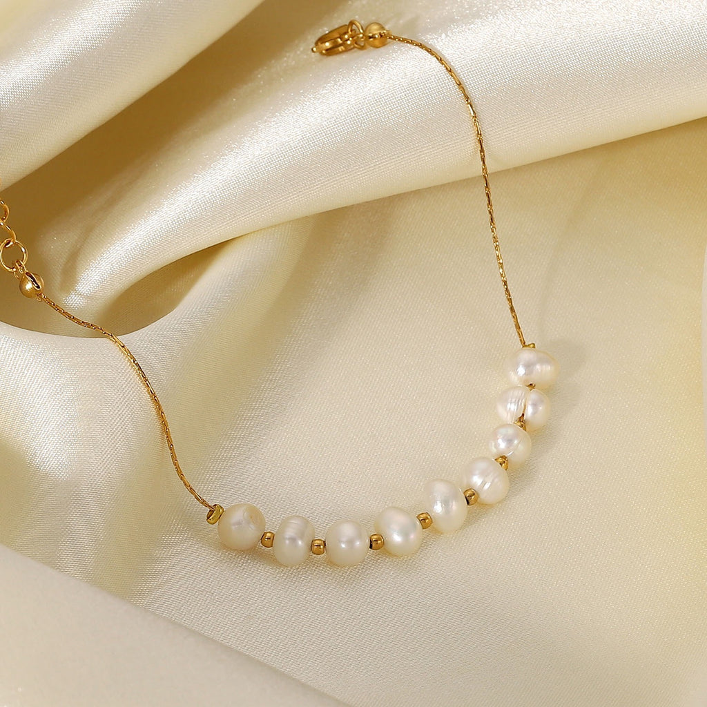 18K Gold Delicate Pearl Bracelet