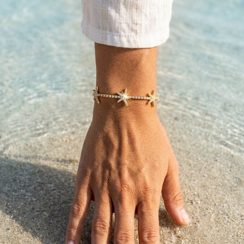 18K Gold Starfall by the Sea Pave Starfish Dainty Tennis Chain Bracelet
