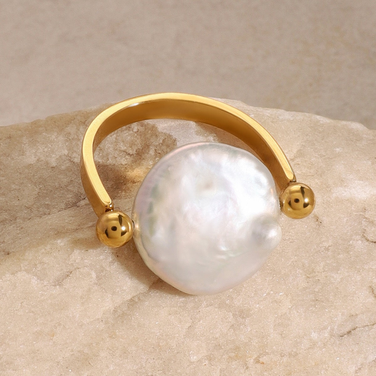 18K Gold Rotating Baroque Pearl Statement Ring
