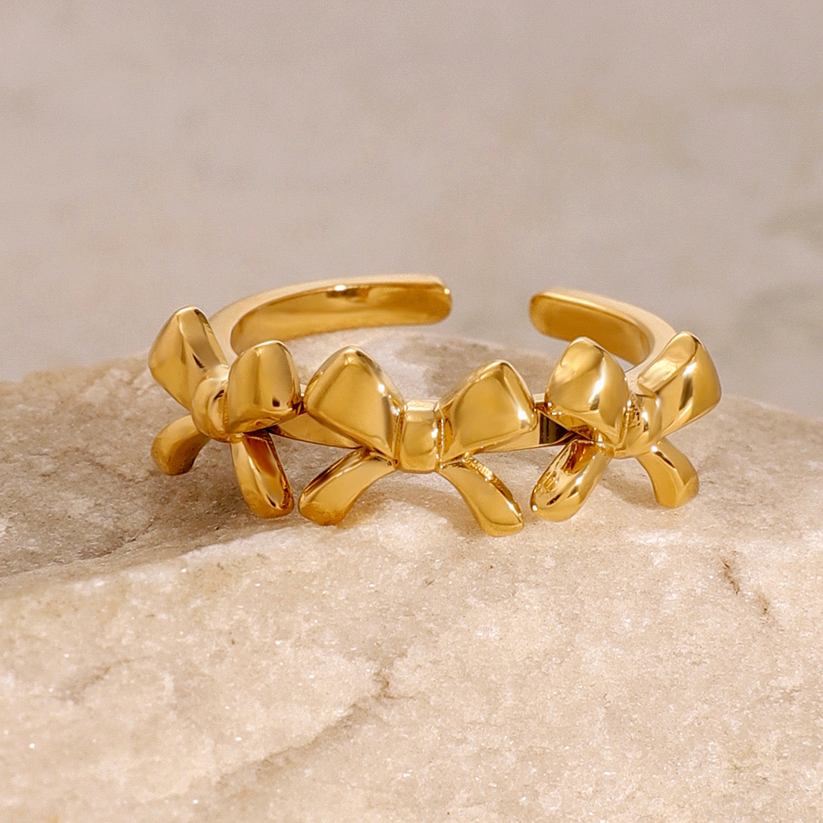 18K Gold Coquette Bow Ring