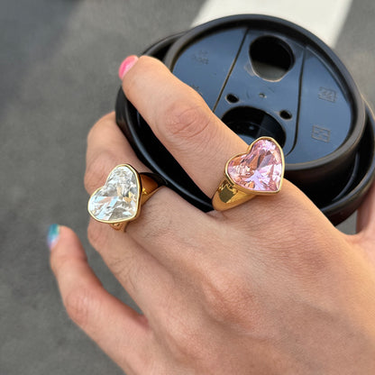 18K Gold Glam Romance Pink Heart Statement Ring
