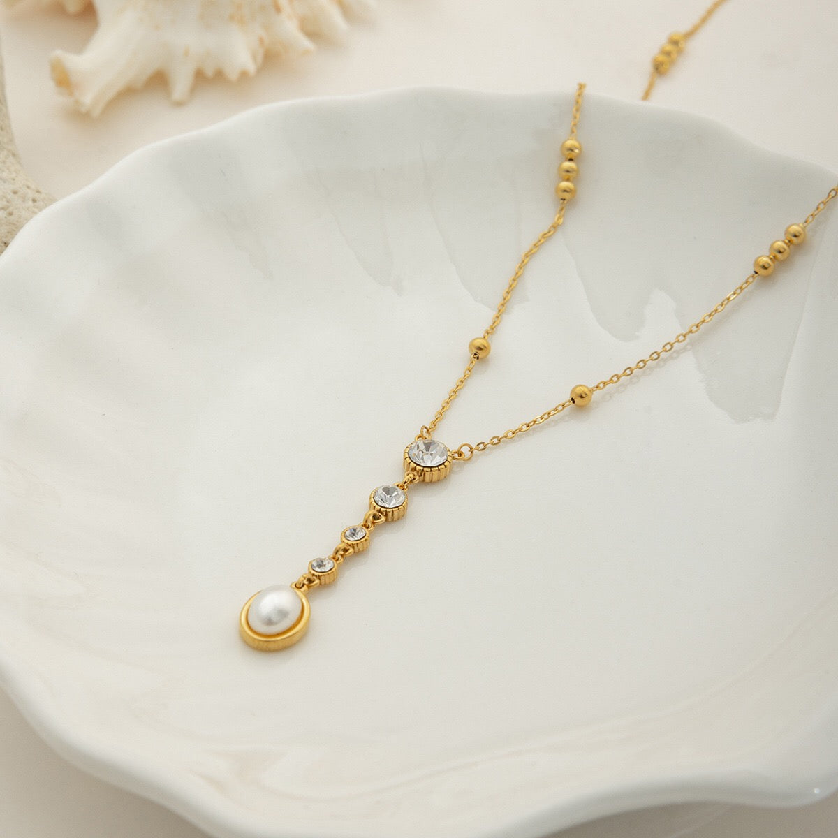 18K Gold Sweet Lumi Pearl Y Shape Lariat Dainty CZ Necklace