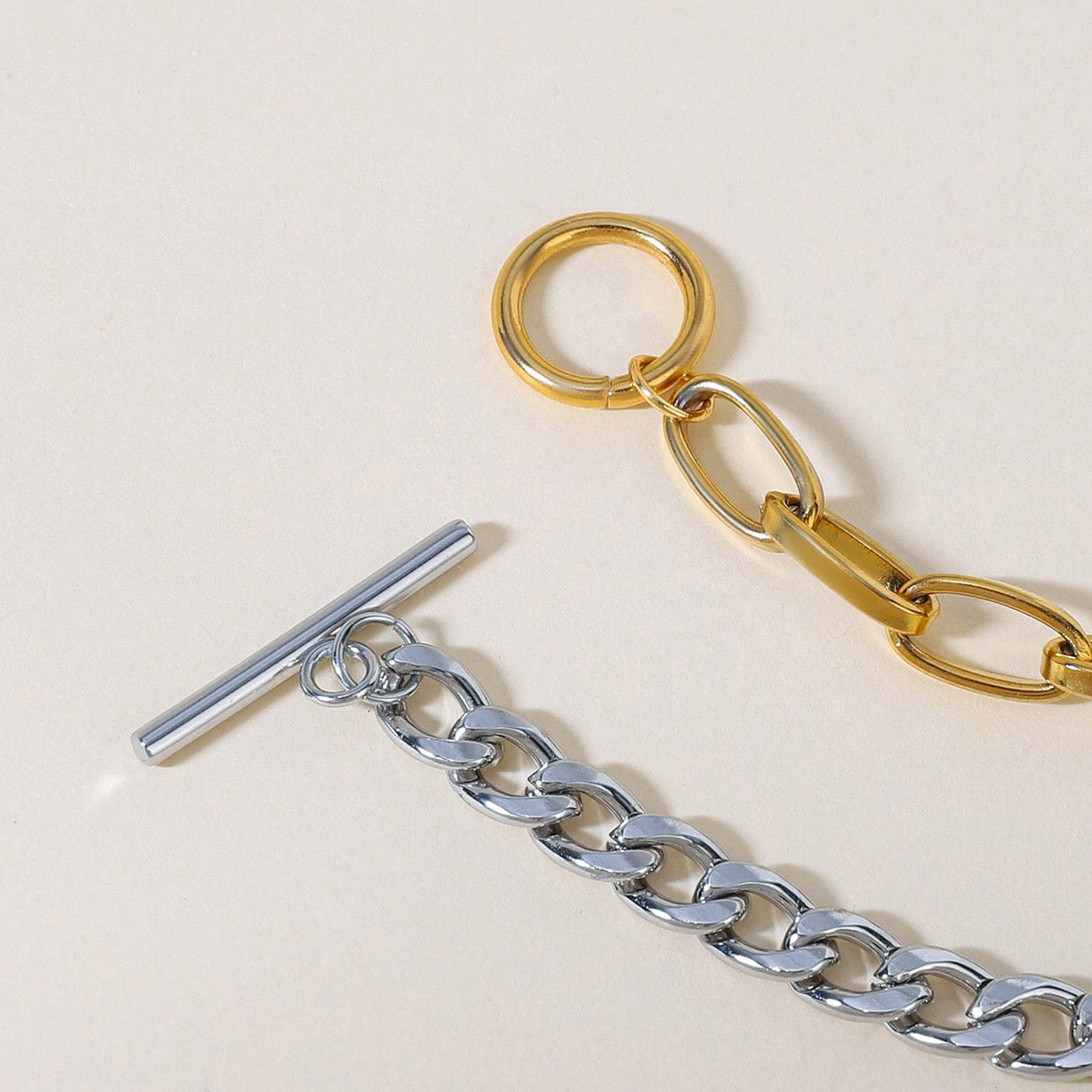 18K Gold Bold Affection Heart Charm Chunky Toggle Chain Bracelet