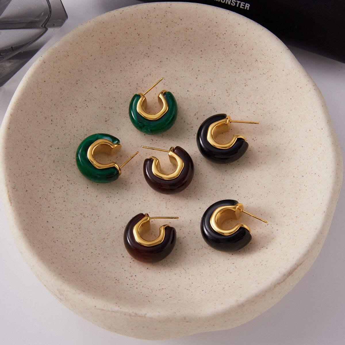 18K Gold Cozy Season Small Hoop Huggie Earrings