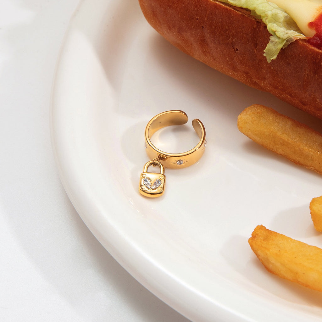 18K Gold Heart Locked Charm Statement Band Ring