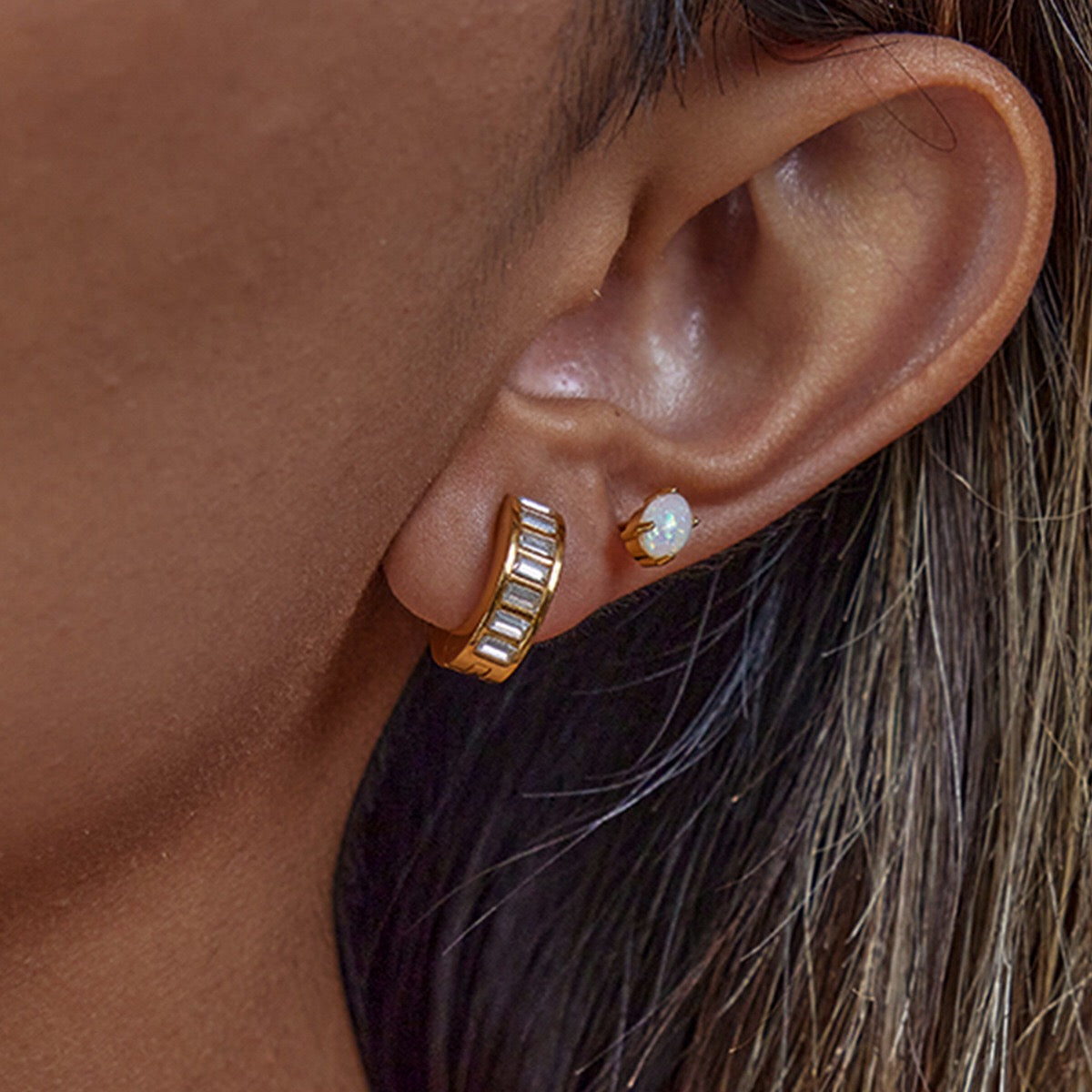 18K Gold Temptation Bling Small Hoop Huggie Earrings