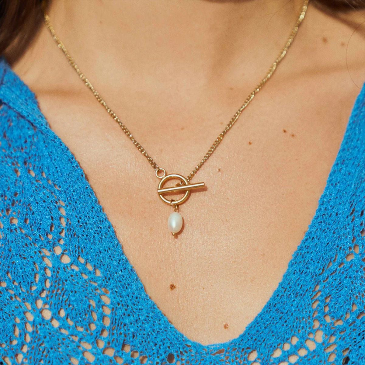 18K Gold Simple Pearl Pendant Toggle Chain Necklace