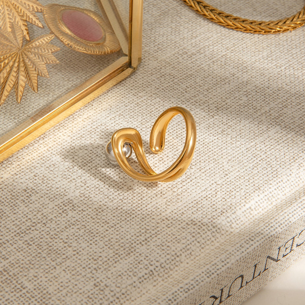 18K Gold and Silver Two Tone Single Point Statement Cuff Ring