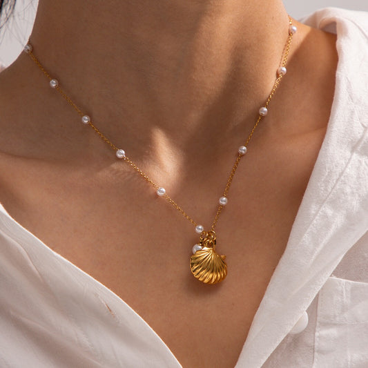 18K Gold Pearl Beads Chain Seashell Starfish Charm Necklace