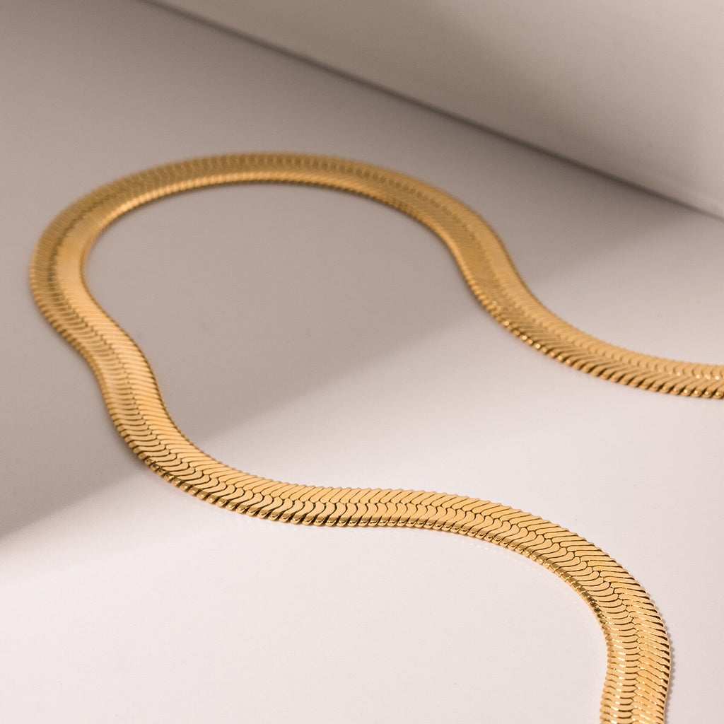18K Gold Thick Herringbone Snake Chain Necklace