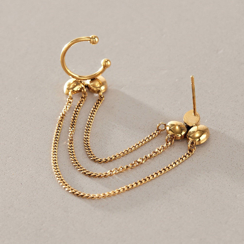 18K Gold Cascade Chain Ear Cuff