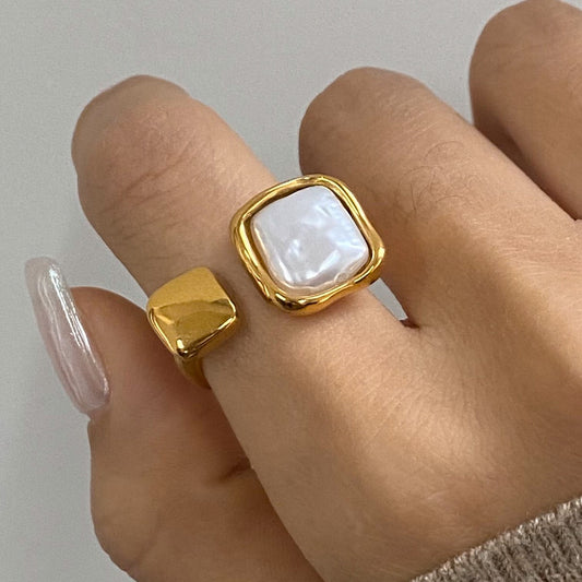 18K Gold Classy Square Pearl Cuff Ring