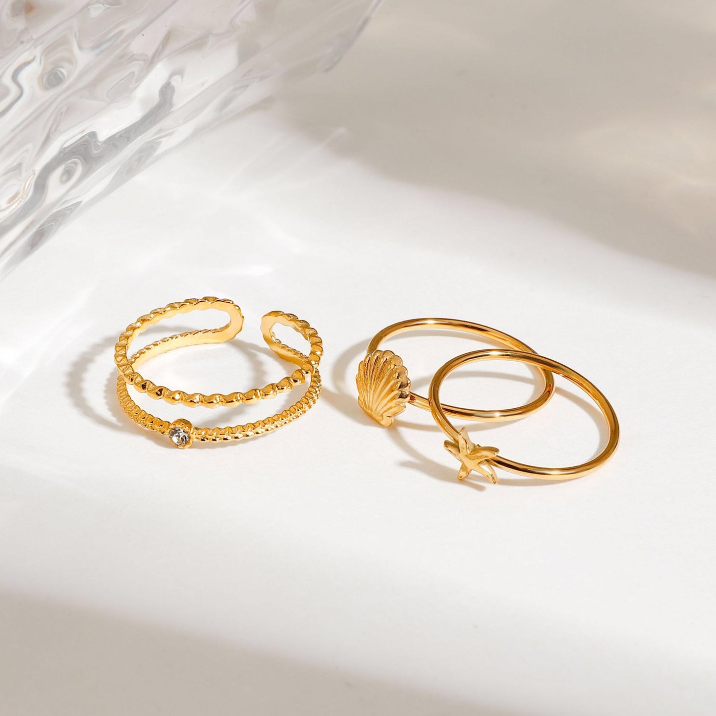 18K Gold Goddess Glow Four Leaf Clover Stacking Rings Set