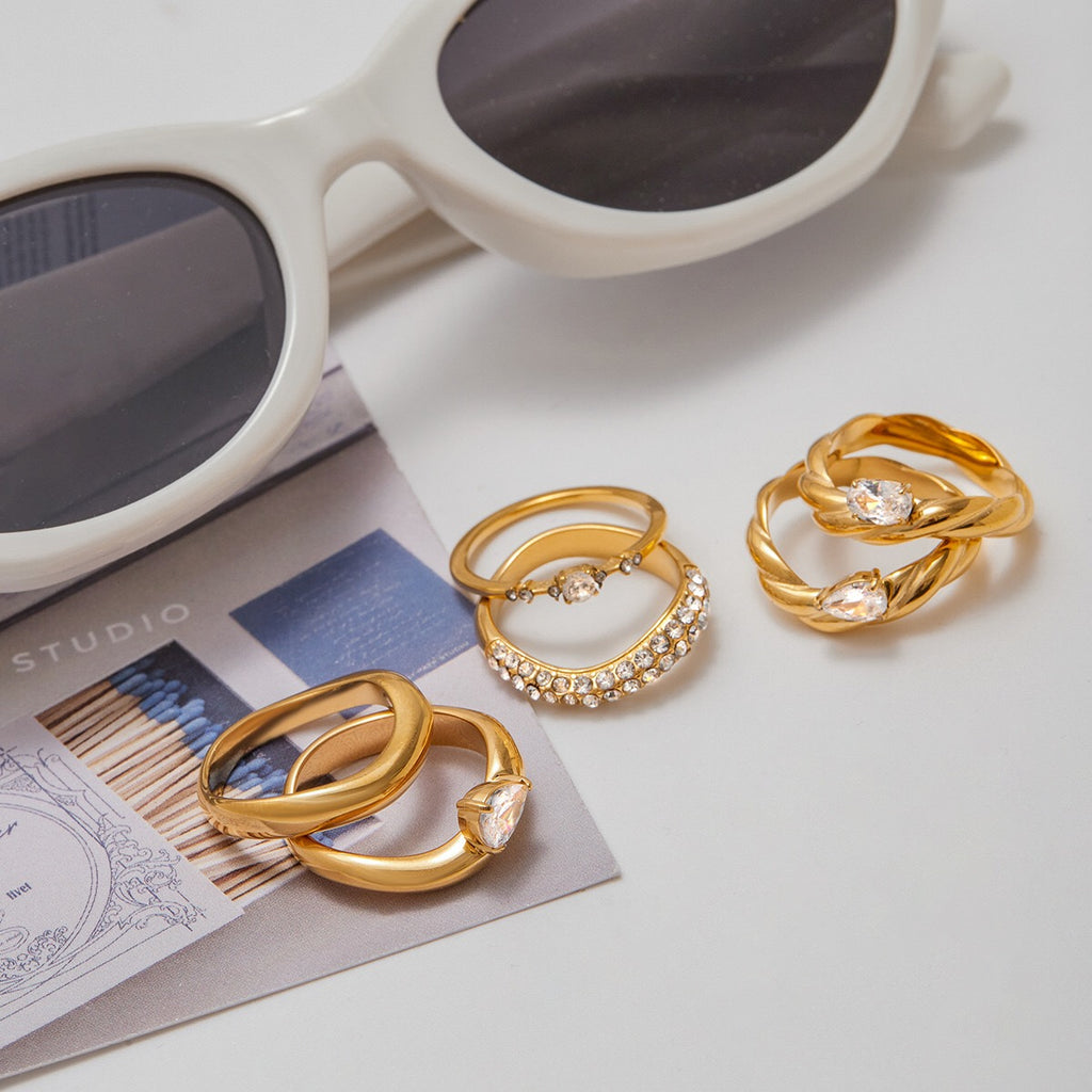 18K Gold Ravish Wavy Form Stacking Rings