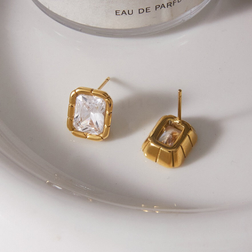 18K Gold The Heiress Radiant Bezel Stud Earrings