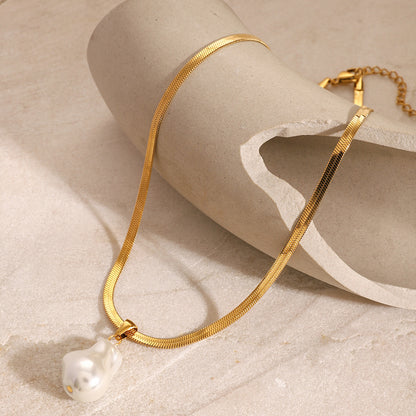 18K Gold Pearl Pendant Herringbone Chain Statement Necklace
