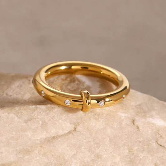 18K Gold Chic Band Ring