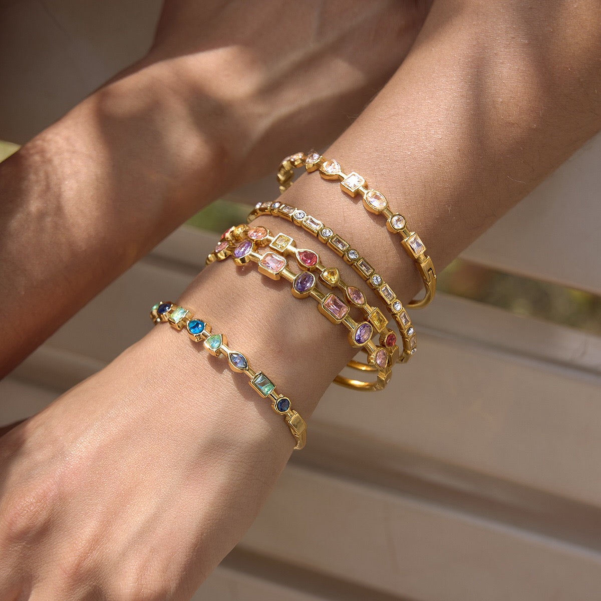 18K Gold Starlight Seduction Color Gem Bangle Bracelet