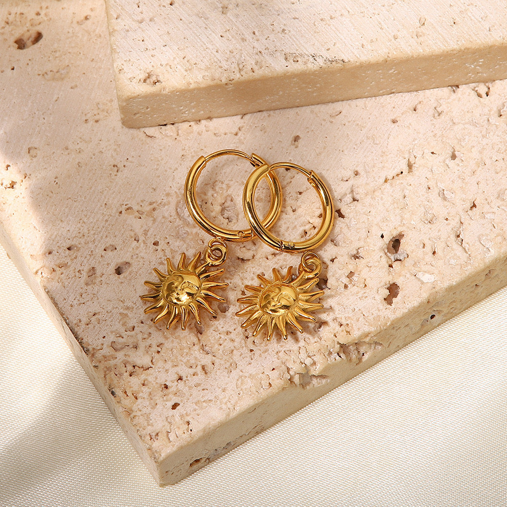 18K Gold Sun Small Hoop Huggie Earrings