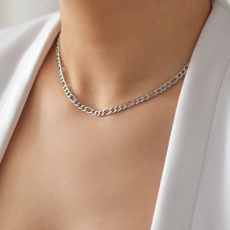 18K Gold Essential Figaro Chain Necklace