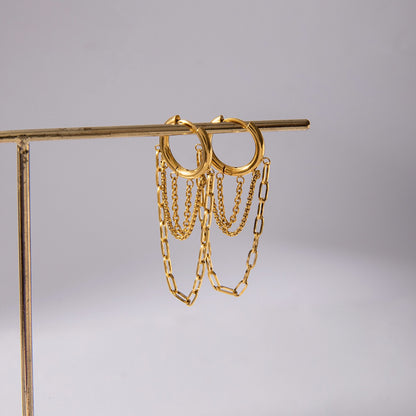 18K Gold Chic Chain Small Hoop Dangle Huggie Earrings