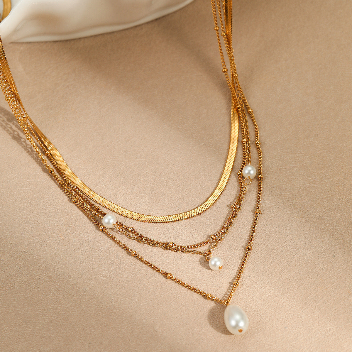 18K Gold Pearl Pendant Herringbone Chain Layered Necklace Set