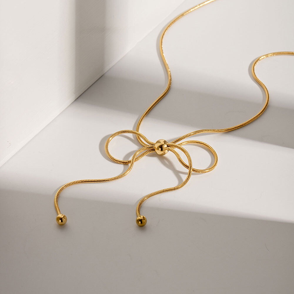 18K Gold Bow Rope Necklace