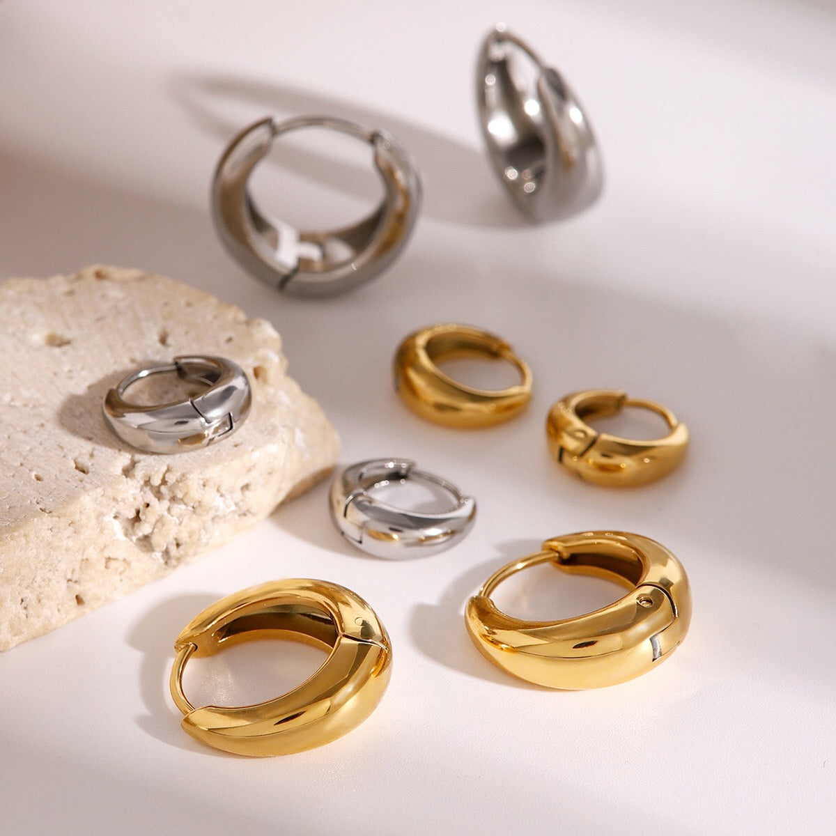 18K Gold Classic Dome Small Hoop Huggie Earrings