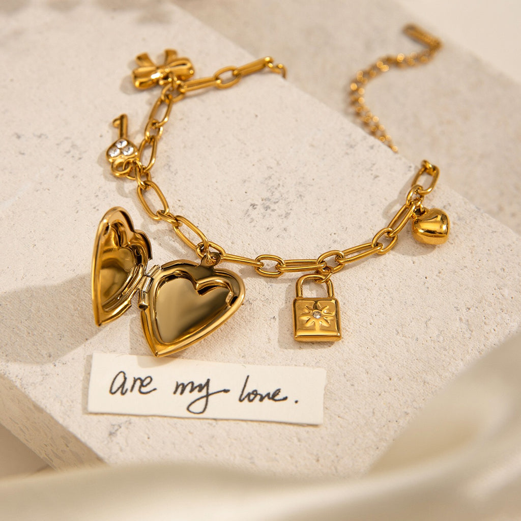 18K Gold Heart Locket Chunky Charm Bracelet
