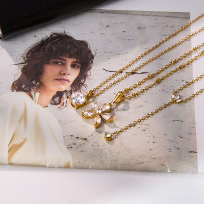 18K Gold Crystal Kiss Flower Pendant Lariat Layered Necklace Set
