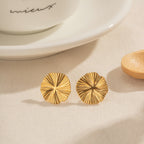 18K Gold Petal Kiss Cute Stud Earrings
